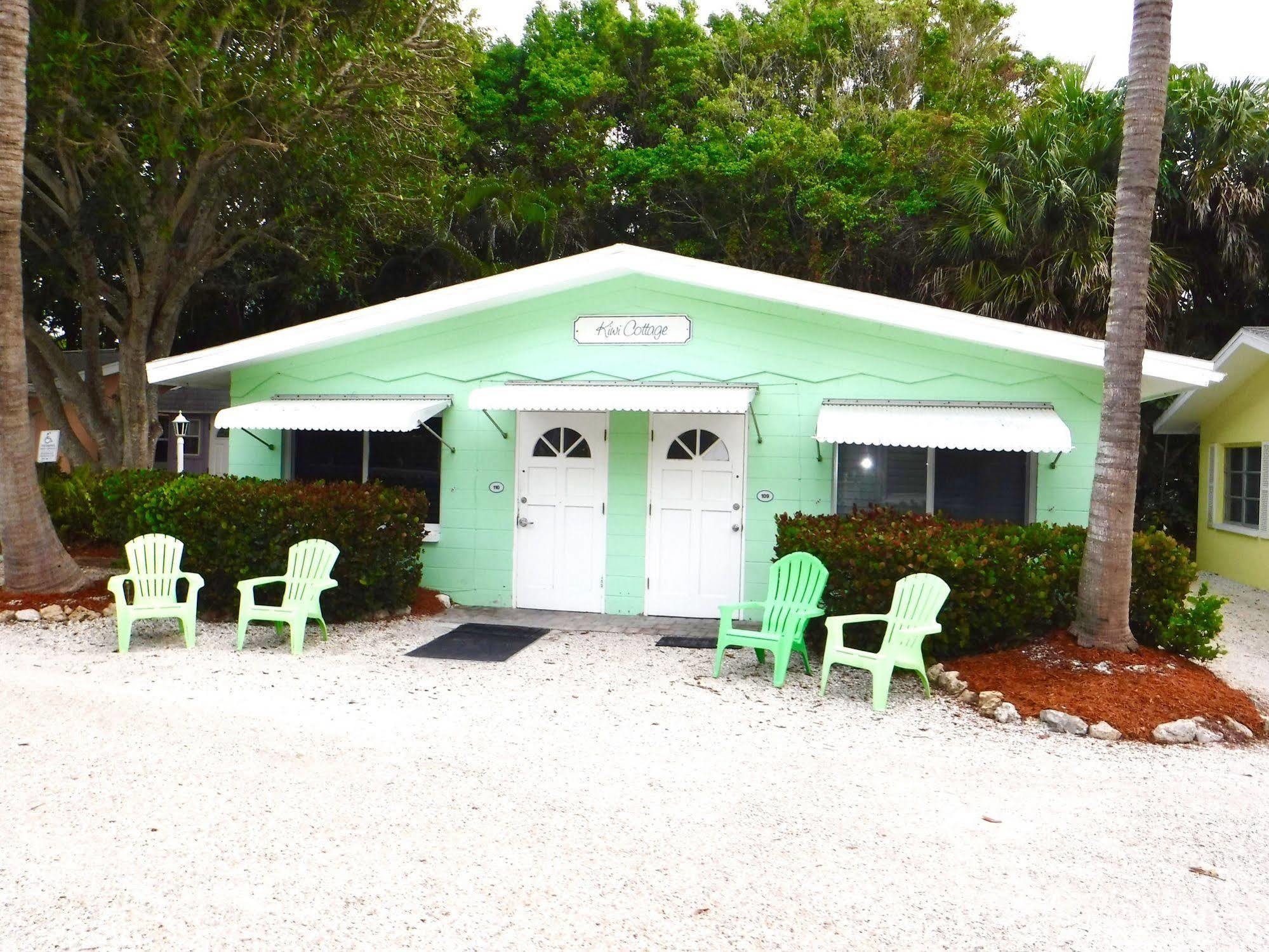 סאניבל Waterside Inn On The Beach מראה חיצוני תמונה
